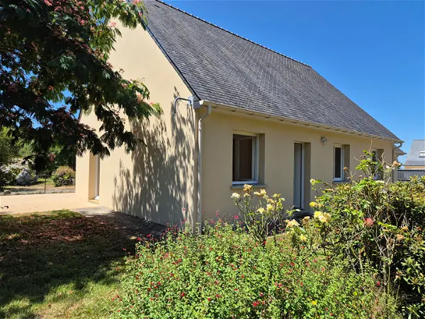 Maison à vendre - MONTERBLANC, 5 pièces