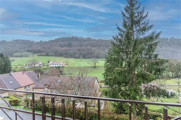 Maison à vendre - LONS LE SAUNIER, 4 pièces