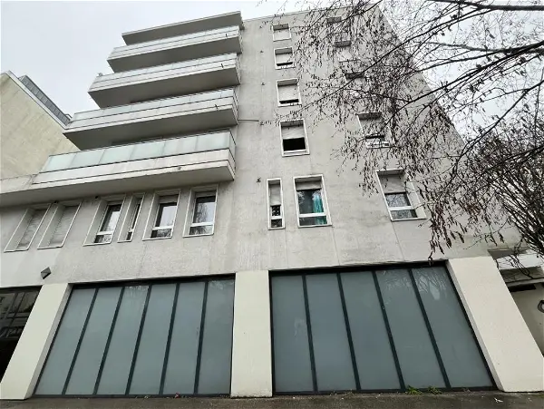 Stationnement à louer - Grenoble