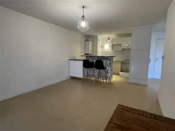 Appartement à louer - PESSAC, 2 pièces