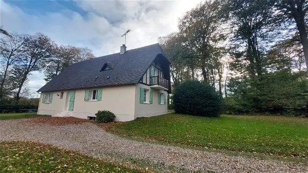 Maison à vendre - YERVILLE, 9 pièces
