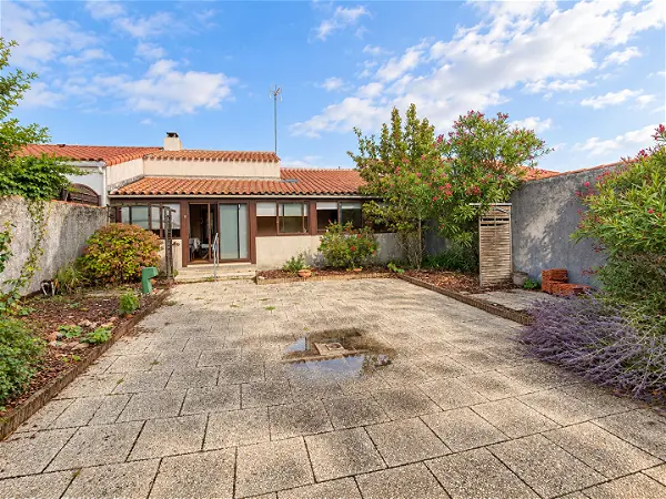 Maison à vendre - LES SABLES D OLONNE, 5 pièces