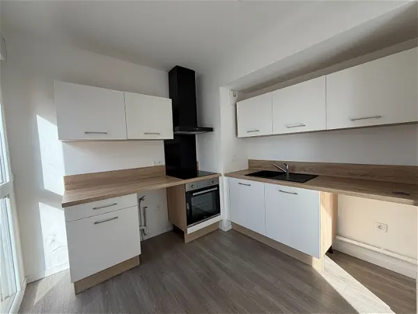 Appartement à louer - LES PONTS DE CE, 4 pièces