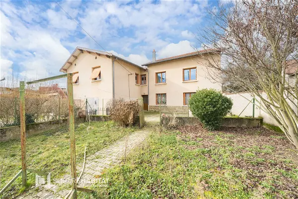 Achat maison 9 pièces - 205m² à Anneyron (26140)
