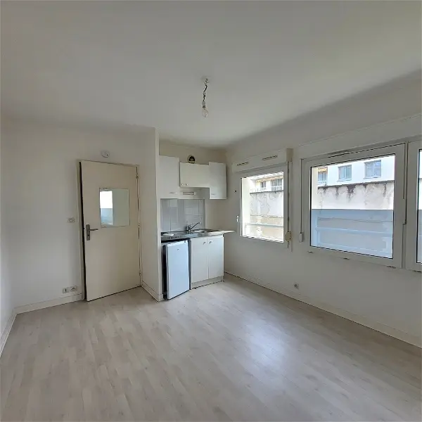 Appartement à louer - TOURS, 1 pièce