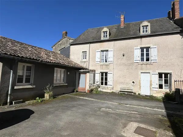 Maison à vendre - ROUILLE, 13 pièces