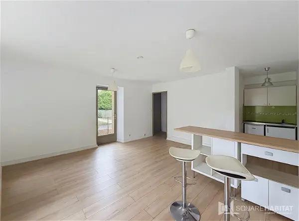 Location appartement 1 pièce - 30.84m² à Montfort sur meu (35160)