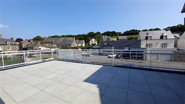 Appartement à louer - LAMBALLE ARMOR, 5 pièces