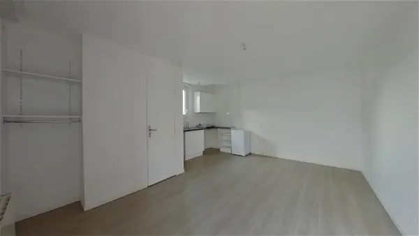 Appartement à louer - CHATELLERAULT, 1 pièce