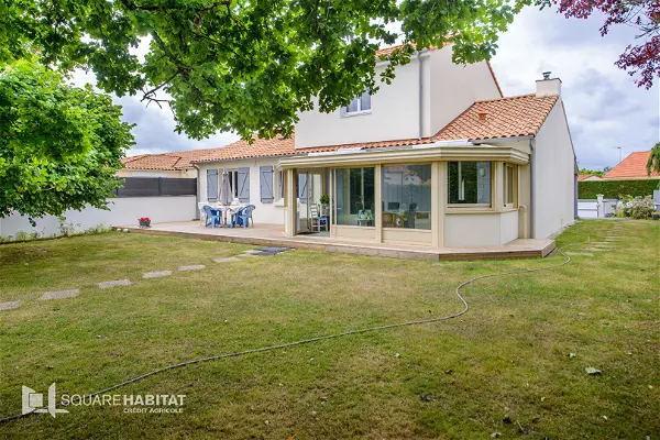 Maison à vendre - BASSE GOULAINE, 8 pièces