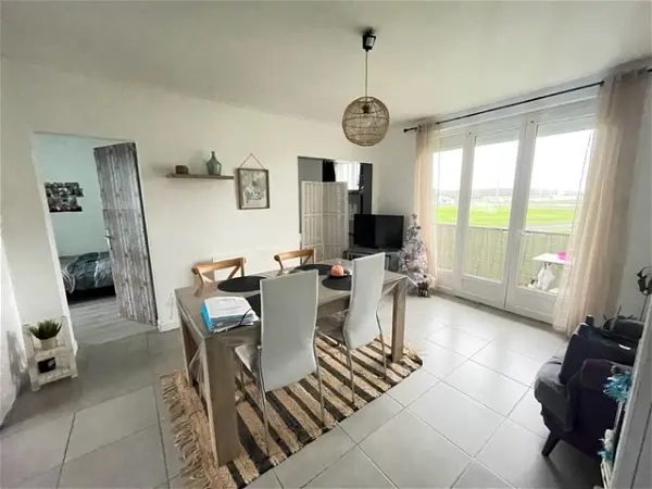 Location appartement 4 pièces - 66.32m² à Tonnay charente (17430)