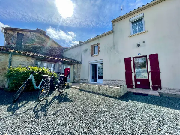 Achat maison 6 pièces - 136m² à Saint juire champgillon (85210)