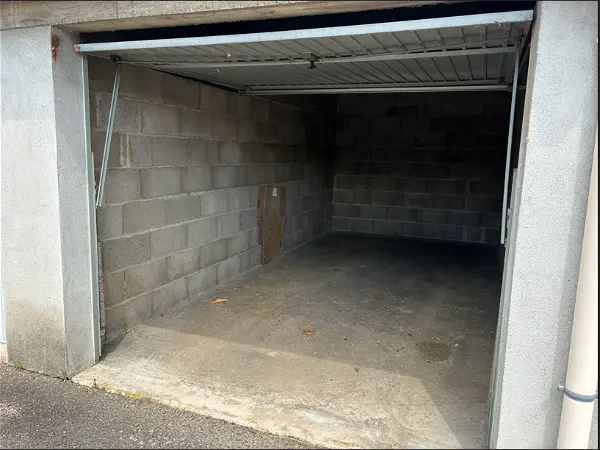 Location stationnement à Feurs (42110)