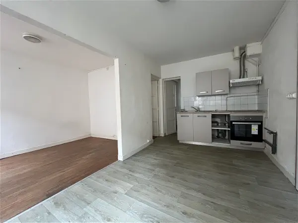 Location appartement 2 pièces - 48m² à Aire sur adour (40800)