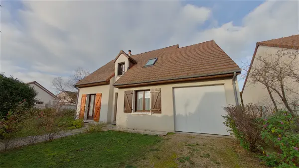 Maison à louer - CHATELLERAULT, 5 pièces