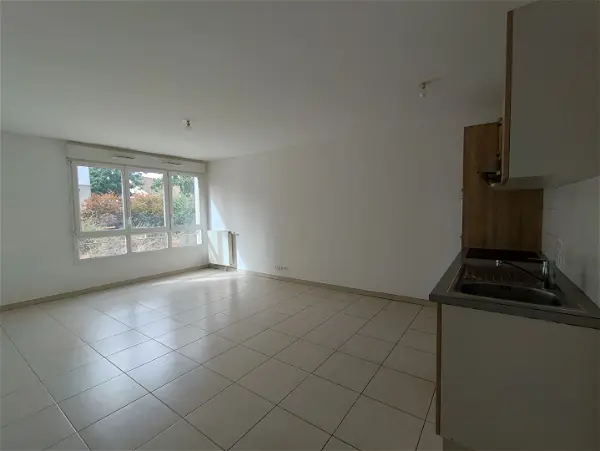 Appartement à vendre - NOISY LE GRAND, 3 pièces