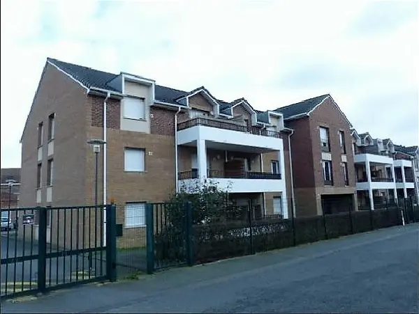 Location appartement 2 pièces - 37.89m² à Bailleul (59270)