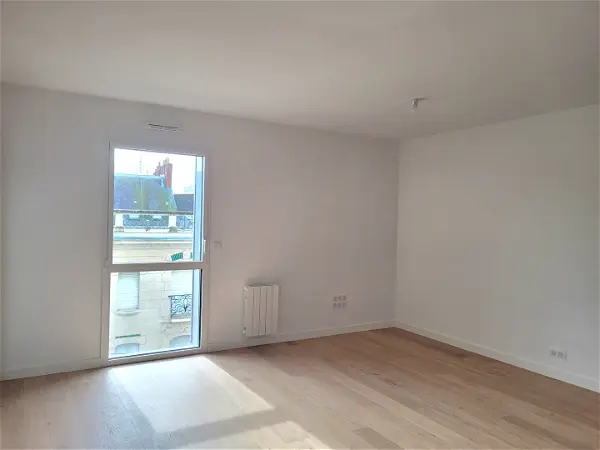 Location appartement 2 pièces - 49m² à Le mans (72000)