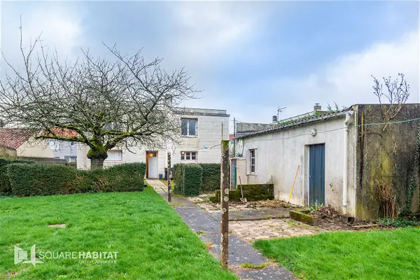 Maison à vendre - VILLEDIEU LA BLOUERE, 5 pièces