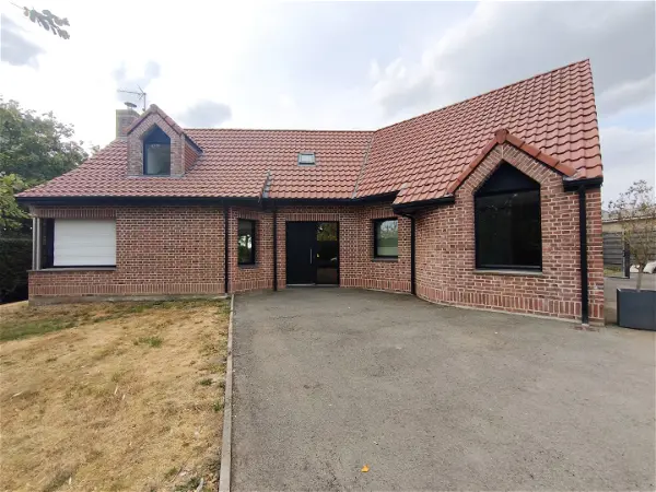 Location maison 5 pièces - 141.39m² à Mons-en-pévèle (59246)