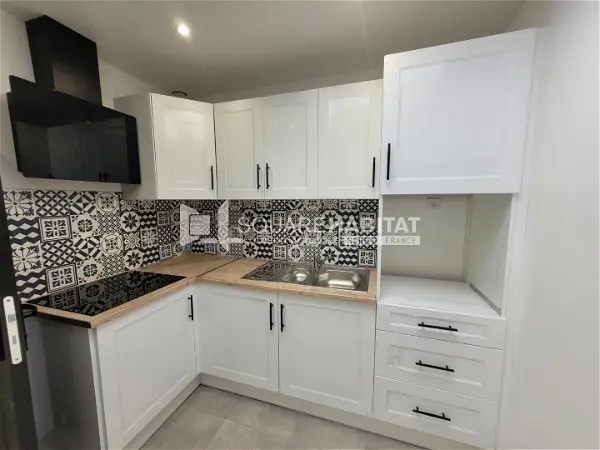 Maison à louer - Anzin, 4 pièces