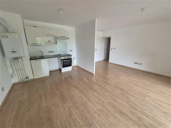Appartement à louer - Loos, 3 pièces