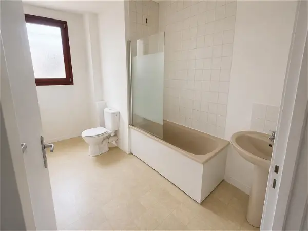 Location appartement 1 pièce - 36.67m² à Calais (62100)