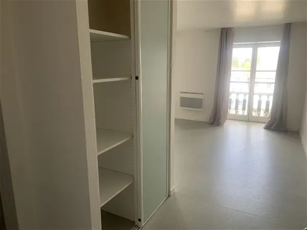 Appartement à louer - LAMBALLE, 2 pièces