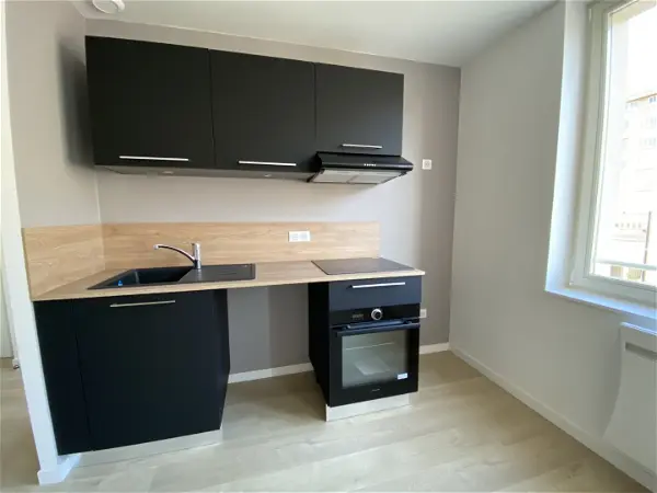 Appartement à louer - Valenciennes, 2 pièces
