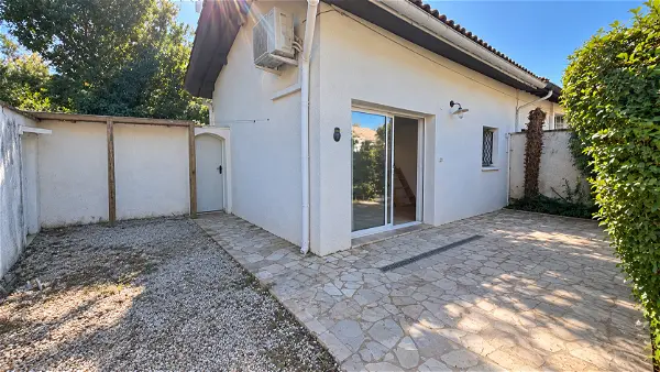 Location appartement 1 pièce - 28.88m² à Sanguinet (40460)