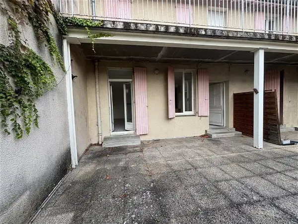 Location appartement 3 pièces - 73.94m² à Saint-donat-sur-l'herbasse (26260)