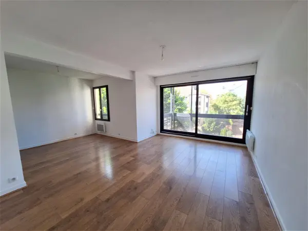 Appartement à louer - CHAMALIERES, 3 pièces