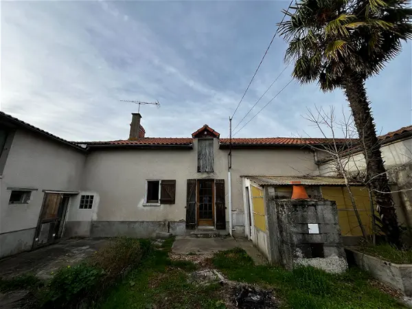 Maison à vendre - LENCLOITRE, 2 pièces