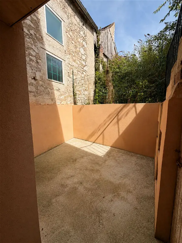 Appartement à louer - JOIGNY, 2 pièces