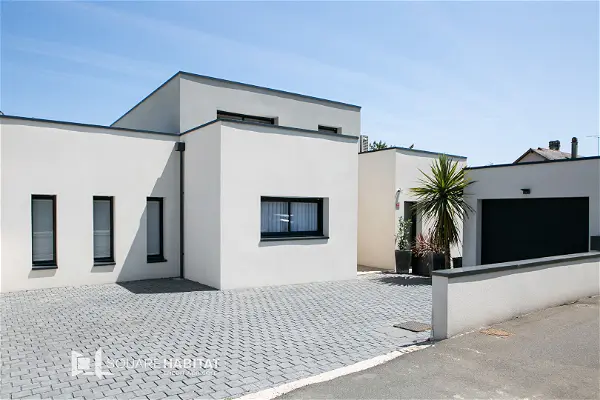 Maison à vendre - MONTREUIL JUIGNE, 6 pièces