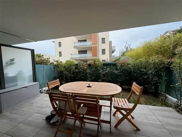 Location appartement 1 pièce - 32.65m² à Nice (06000)