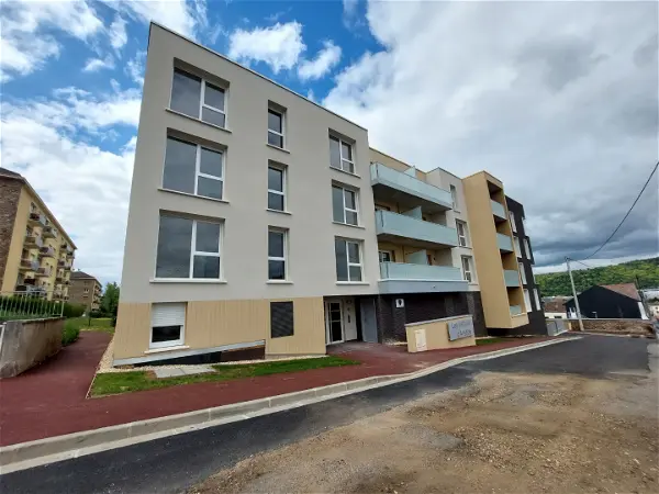 Location appartement 2 pièces - 46.99m² à Petit-couronne (76650)
