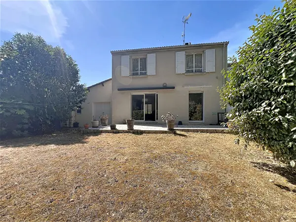 Achat maison 5 pièces - 112m² à La rochelle (17000)