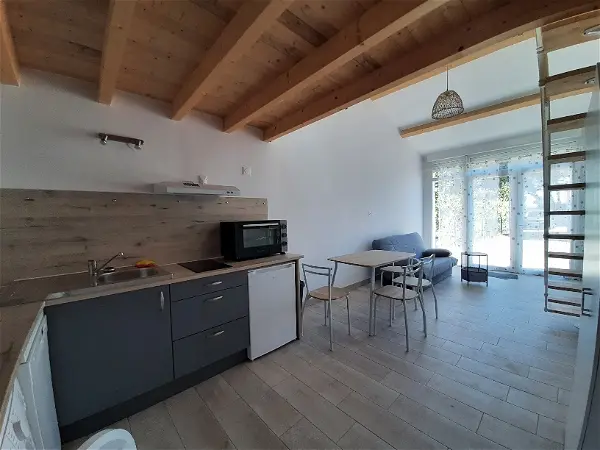 Studio à louer - LE CHAY
