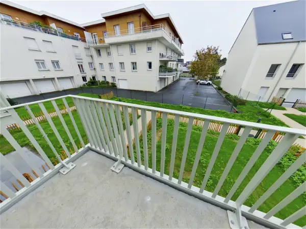 Location appartement 2 pièces - 38.74m² à Montlois sur loire (37270)
