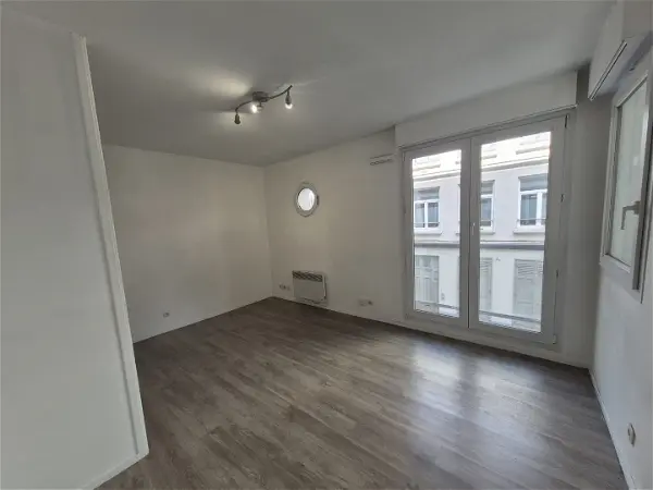 Appartement à louer - Lille, 2 pièces