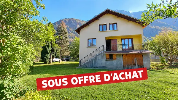 Achat maison 8 pièces - 122.75m² à Entraigues (38740)