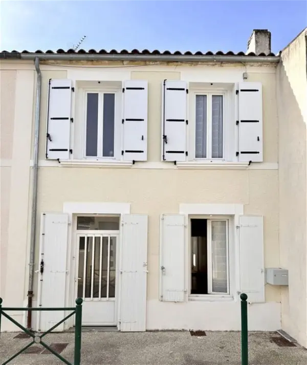 Achat maison 5 pièces - 115m² à Cire d aunis (17290)