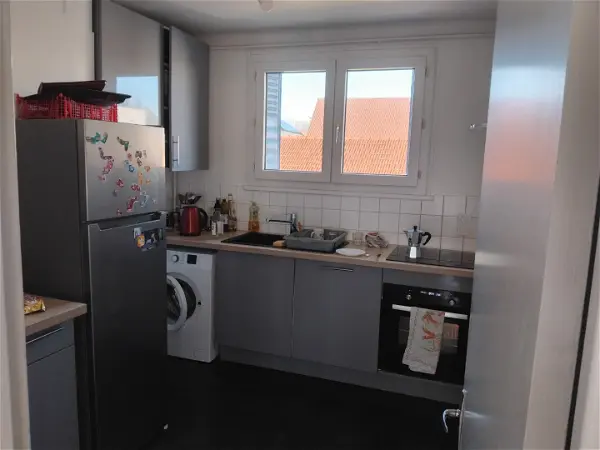 Appartement à louer - BESANCON, 4 pièces