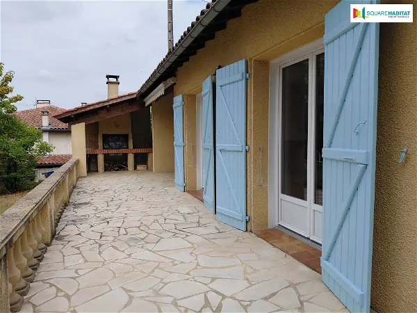 Location appartement 3 pièces - 110m² à Gimont (32200)