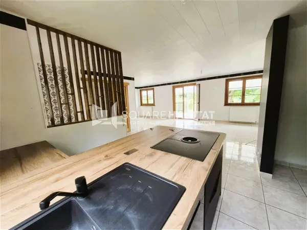 Maison à louer - Aire-sur-la-Lys, 4 pièces