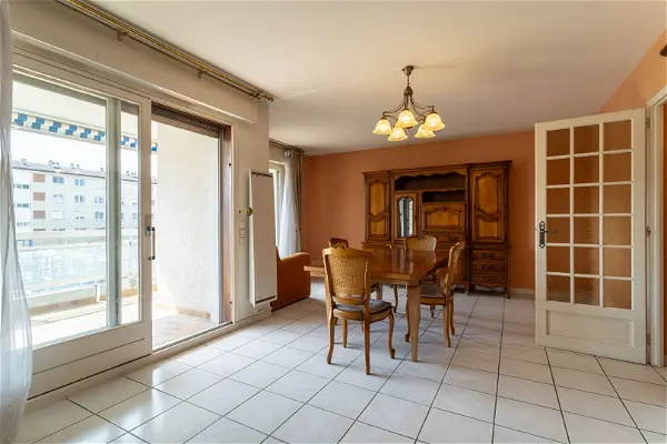 Appartement à vendre - VILLE LA GRAND, 3 pièces