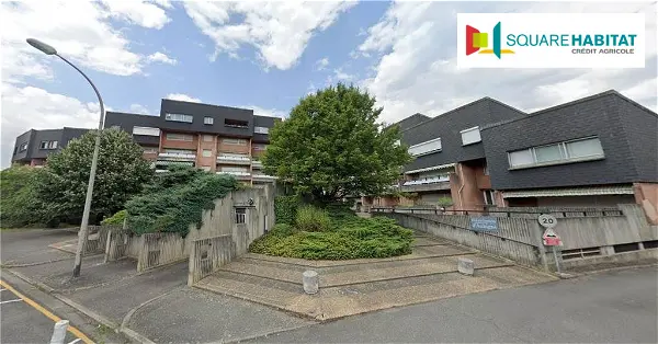 Stationnement à louer - TARBES - 25 m²