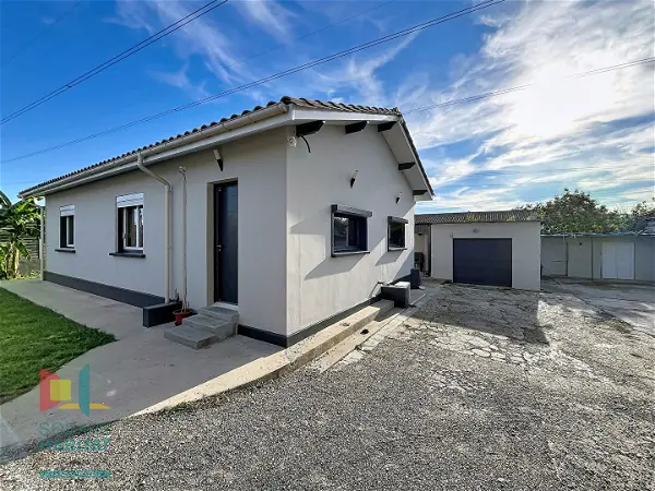 Maison à vendre - AMBES, 3 pièces