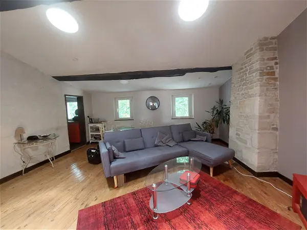 Location appartement 3 pièces - 65.79m² à Saintes (17100)